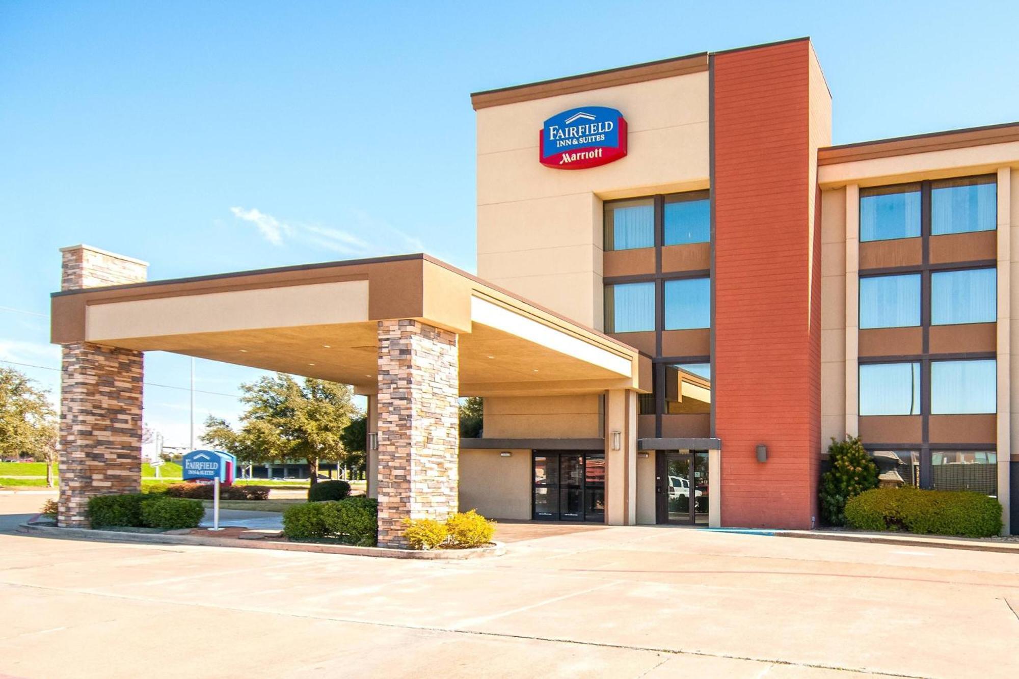 Fairfield Inn & Suites By Marriott Dallas Dfw Airport South/Irving Esterno foto